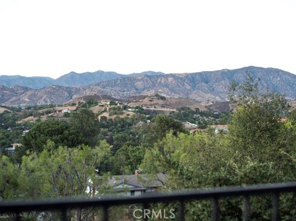 10451 Ormond Street, Burbank CA 91040