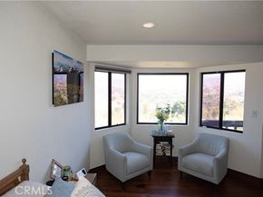 10451 Ormond Street, Burbank CA 91040
