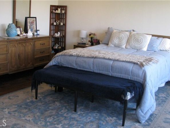 10451 Ormond Street, Burbank CA 91040