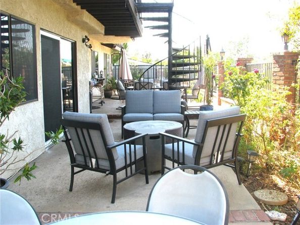 10451 Ormond Street, Burbank CA 91040