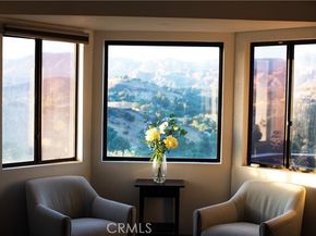 10451 Ormond Street, Burbank CA 91040