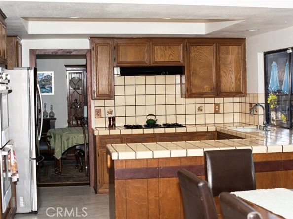 10451 Ormond Street, Burbank CA 91040