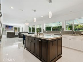 19523 Ballinger Street, Northridge (los Angeles) CA 91324