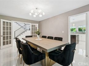 19523 Ballinger Street, Northridge (los Angeles) CA 91324