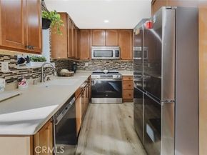 9318 Van Nuys Boulevard 26, Panorama City (los Angeles) CA 91402