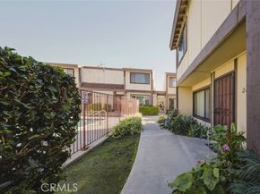 9318 Van Nuys Boulevard 26, Panorama City (los Angeles) CA 91402