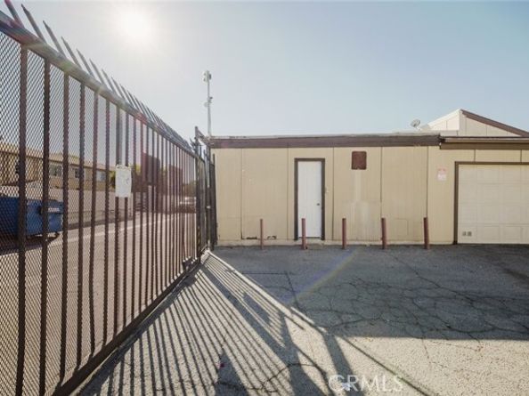 9318 Van Nuys Boulevard 26, Panorama City (los Angeles) CA 91402