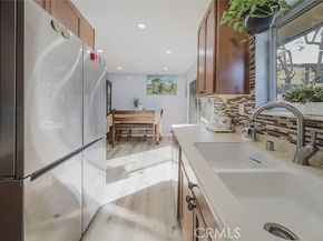 9318 Van Nuys Boulevard 26, Panorama City (los Angeles) CA 91402