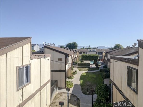 9318 Van Nuys Boulevard 26, Panorama City (los Angeles) CA 91402