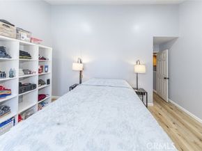 9318 Van Nuys Boulevard 26, Panorama City (los Angeles) CA 91402