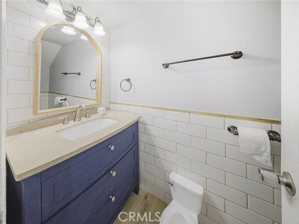 9318 Van Nuys Boulevard 26, Panorama City (los Angeles) CA 91402