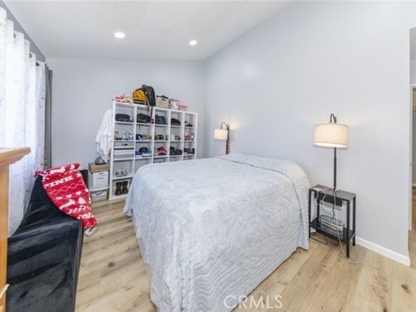 9318 Van Nuys Boulevard 26, Panorama City (los Angeles) CA 91402