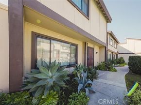 9318 Van Nuys Boulevard 26, Panorama City (los Angeles) CA 91402