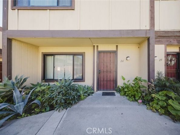 9318 Van Nuys Boulevard 26, Panorama City (los Angeles) CA 91402