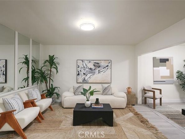 5651 Sumner 109, Culver City CA 90230