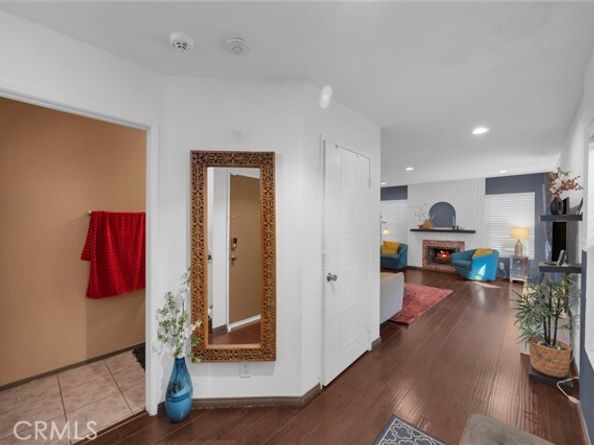 11522 Honeyglen Road 26, Pacoima (los Angeles) CA 91331