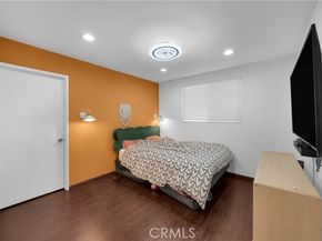 11522 Honeyglen Road 26, Pacoima (los Angeles) CA 91331