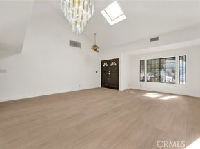 20243 Lanark Street, Winnetka (los Angeles) CA 91306