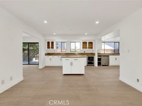 20243 Lanark Street, Winnetka (los Angeles) CA 91306