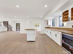 20243 Lanark Street, Winnetka (los Angeles) CA 91306