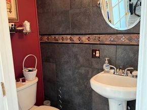 357 Cumberland Road, Glendale CA 91202