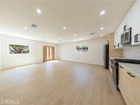 9968 Lev Avenue, Arleta (los Angeles) CA 91331
