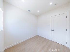 9968 Lev Avenue, Arleta (los Angeles) CA 91331