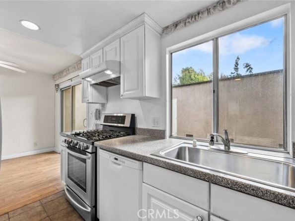 8740 Wyngate Street 1/4, Sunland (los Angeles) CA 91040