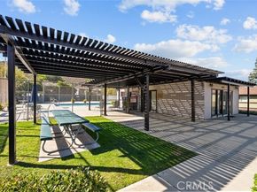 8740 Wyngate Street 1/4, Sunland (los Angeles) CA 91040