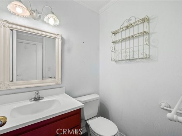 8740 Wyngate Street 1/4, Sunland (los Angeles) CA 91040