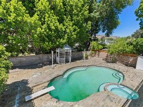 9915 Nevada Avenue, Chatsworth (los Angeles) CA 91311