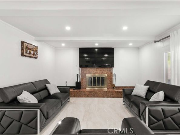 9915 Nevada Avenue, Chatsworth (los Angeles) CA 91311