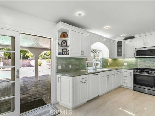 9915 Nevada Avenue, Chatsworth (los Angeles) CA 91311