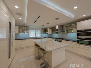 18720 San Fernando Mission, Porter Ranch (los Angeles) CA 91326