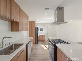 13739 Wyandotte, Van Nuys (los Angeles) CA 91405