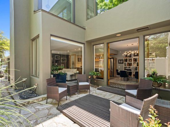 1111 W 12th ST 102, Austin TX 78703