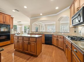 12709 Pinto Chase CT, Austin TX 78732