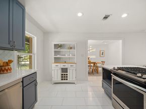 1006 Alegria RD, Austin TX 78757