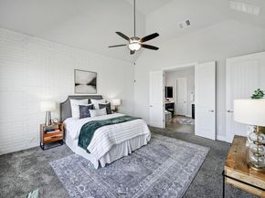 2033 Elk Creek DR, Leander TX 78641