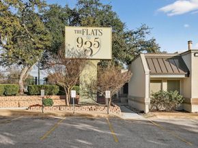 935 La Posada DR 128, Austin TX 78752