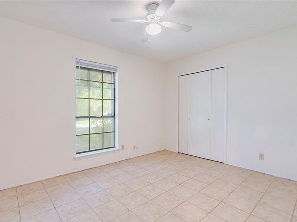 1321 Warrington DR, Austin TX 78753