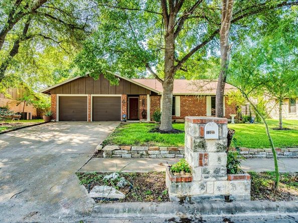 1321 Warrington DR, Austin TX 78753