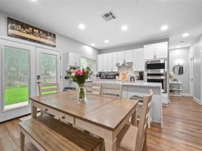 5604 Beachmont CT, Austin TX 78739