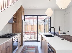 1000 Gullett ST 2, Austin TX 78702