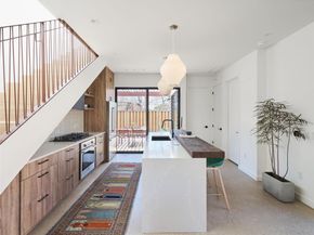 1000 Gullett ST 2, Austin TX 78702