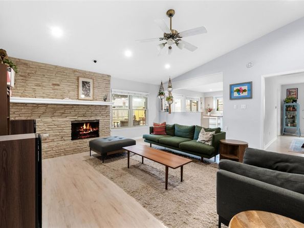 2509 Redleaf LN, Austin TX 78745