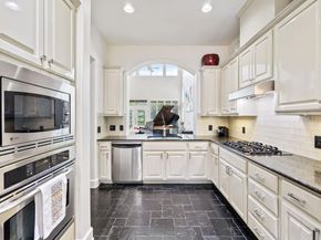7800 Southwest PKWY 1112, Austin TX 78735