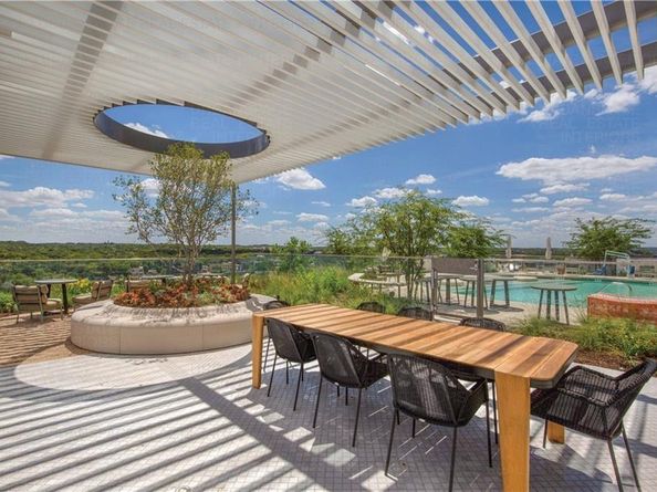 44 East Ave 1407, Austin TX 78701