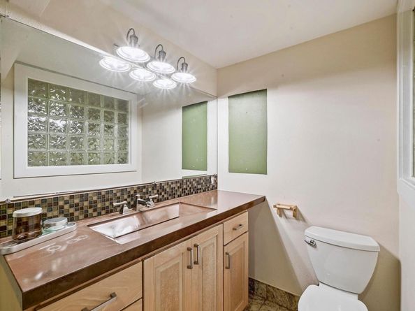 2204 Spring Creek DR, Austin TX 78704