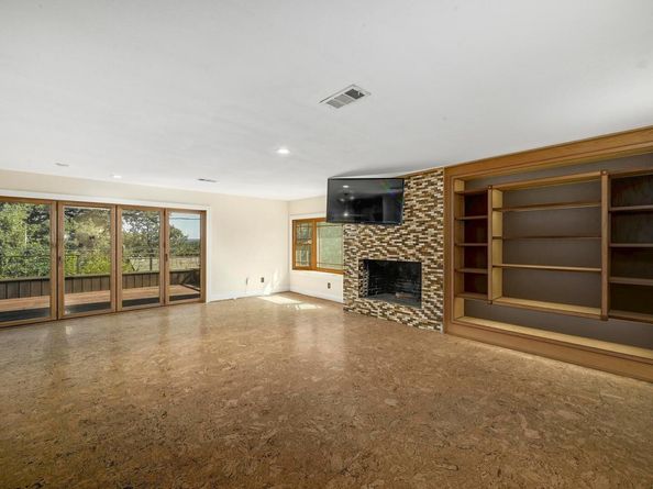 2204 Spring Creek DR, Austin TX 78704
